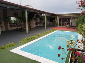 Casa com piscina Caraguatatuba 2
